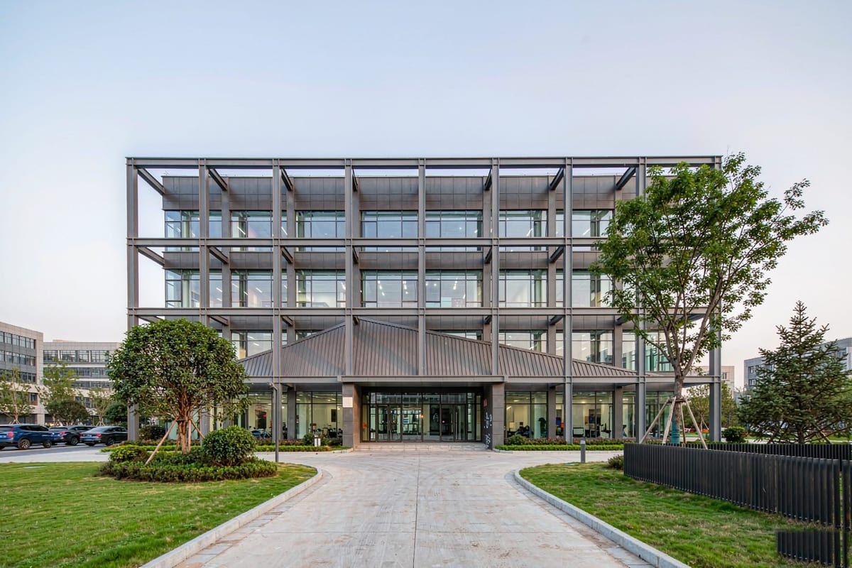 Multi-storey steel structure building